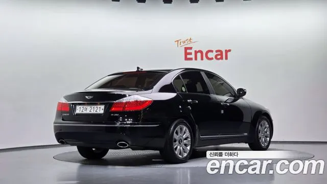 Hyundai Genesis 2009 thumb 2