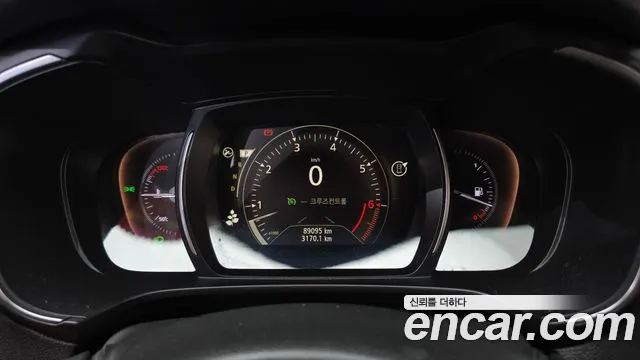 Renault-KoreaSamsung Koleos 2021 thumb 8