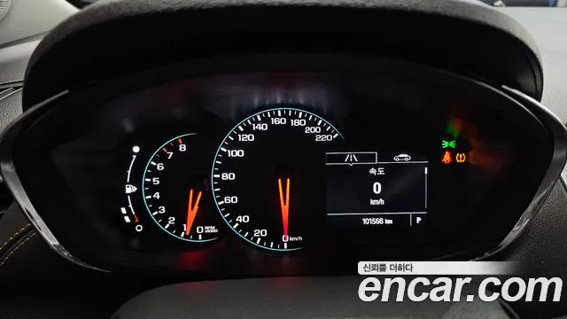 ChevroletGMDaewoo Tracker 2017 thumb 8