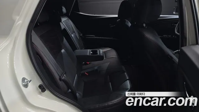 KG_Mobility_Ssangyong TIBOLI 2018 thumb 11