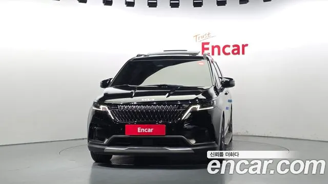 Kia Carnival 2022 thumb 3