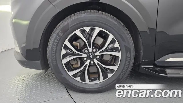 Kia Carnival 2022 thumb 5