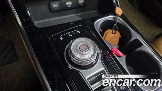 Kia Carnival 2022 thumb 9