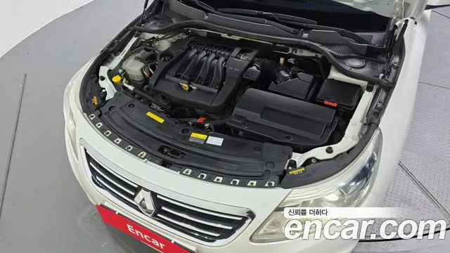 Renault-KoreaSamsung SM5 2013 thumb 6