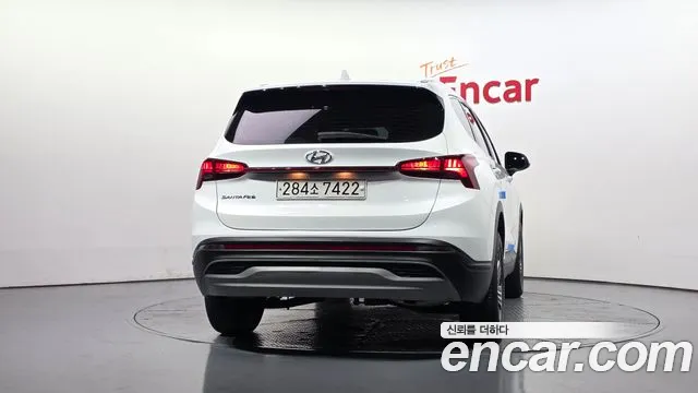 Hyundai Santa Fe 2021 thumb 4