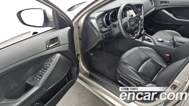 Kia K5 2013 thumb 10