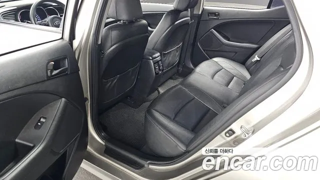Kia K5 2013 thumb 11