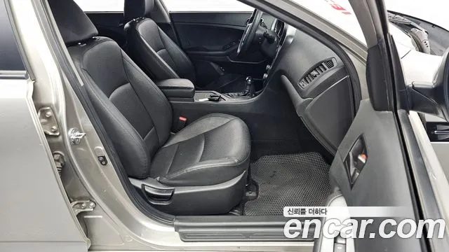 Kia K5 2013 thumb 12