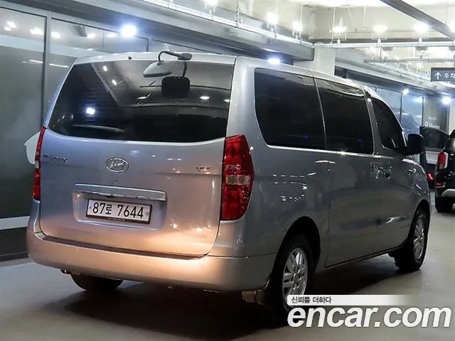 Hyundai Starex 2018 thumb 4