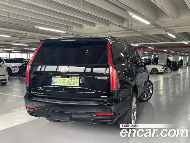 Cadillac Escalade 2026 thumb 2