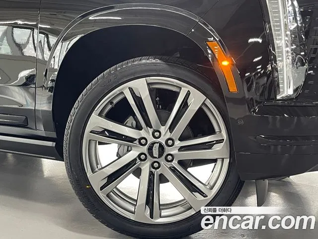 Cadillac Escalade 2026 thumb 6