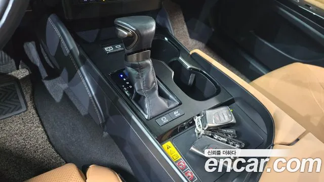 Lexus ES 2024 thumb 8