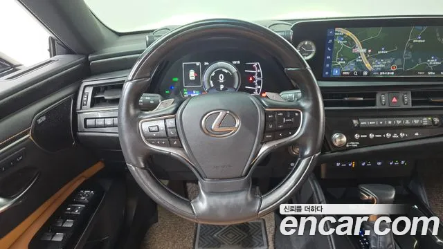 Lexus ES 2024 thumb 11