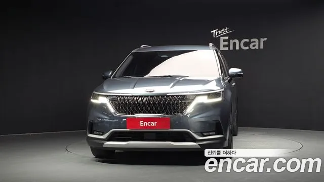 Kia Carnival 2020 thumb 3