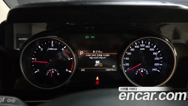 Kia Carnival 2020 thumb 8