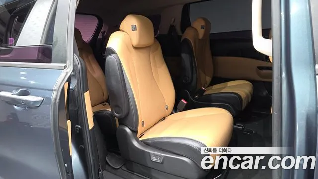 Kia Carnival 2020 thumb 12
