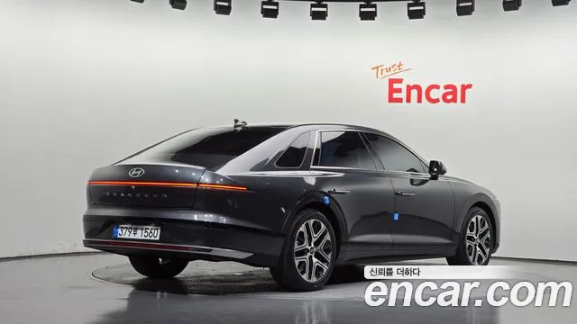 Hyundai Grandeur 2023 thumb 2