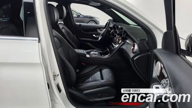 Mercedes-Benz GLC 2020 thumb 11
