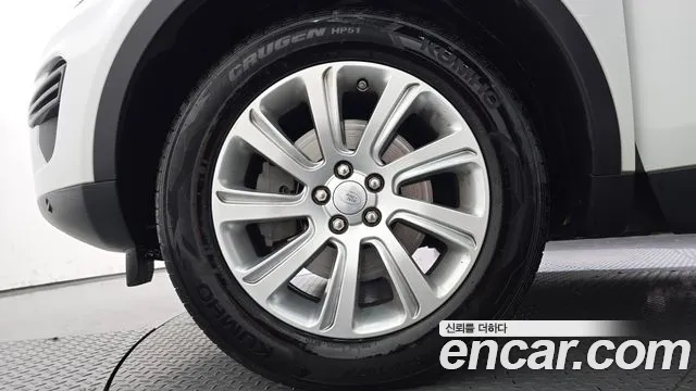 Land Rover Discovery Sport 2015 thumb 5