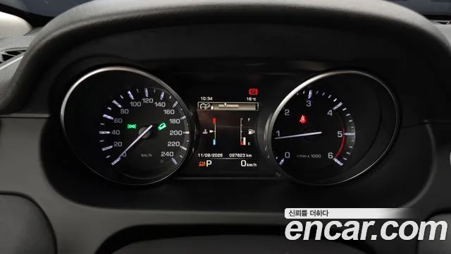 Land Rover Discovery Sport 2015 thumb 8