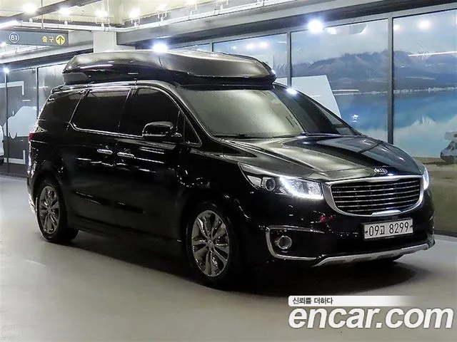 Kia Carnival 2018 thumb 12