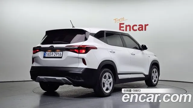 Kia Seltos 2021 thumb 2