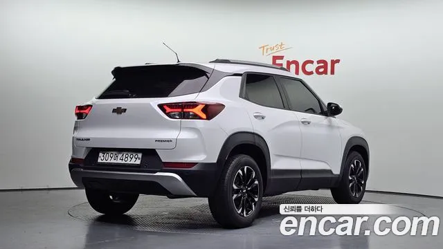 ChevroletGMDaewoo TrailBlazer 2020 thumb 2