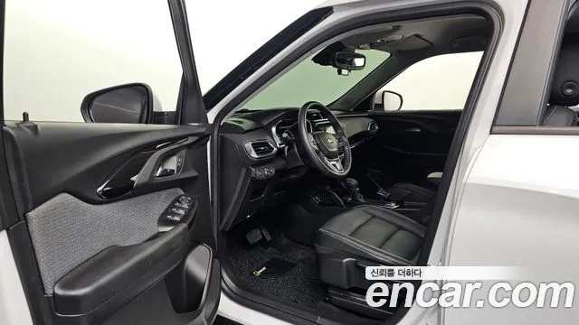 ChevroletGMDaewoo TrailBlazer 2020 thumb 10