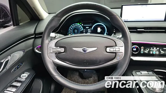 Genesis GV70 2021 thumb 12