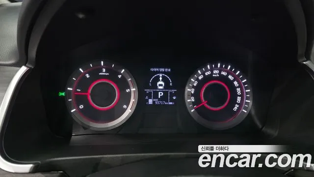 KG_Mobility_Ssangyong KORANDO 2015 thumb 8
