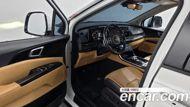 Kia Carnival 2022 thumb 10
