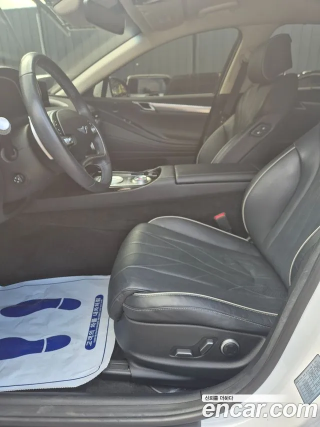 Genesis G80 2020 thumb 8