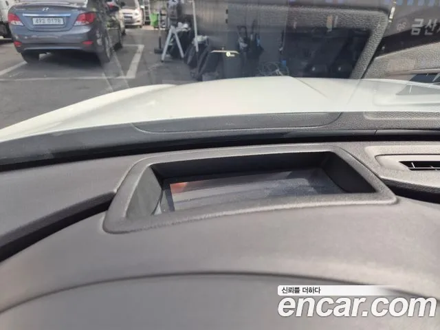 Genesis G80 2020 thumb 11