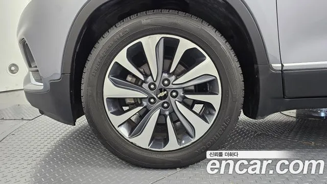 ChevroletGMDaewoo Tracker 2019 thumb 4