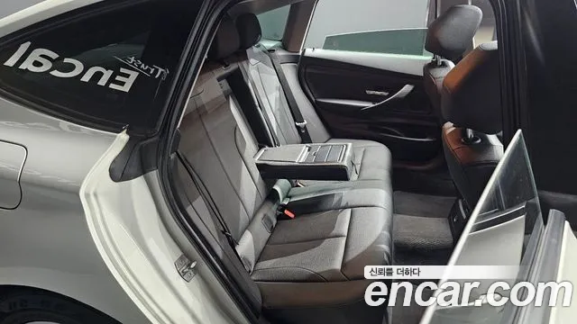 BMW Gran Turismo 2015 thumb 10