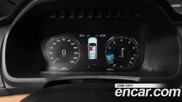 Volvo XC90 2018 thumb 8