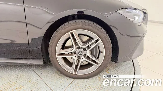 Mercedes-Benz CLA 2026 thumb 9