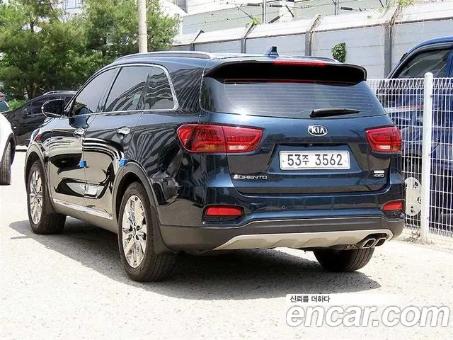 Kia Sorento 2018 thumb 2