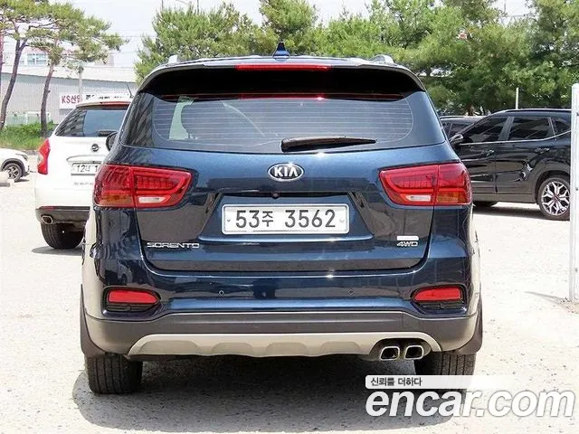 Kia Sorento 2018 thumb 4