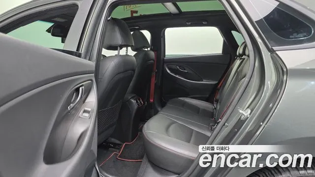 Hyundai i30 2020 thumb 12