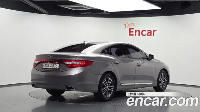 Hyundai Grandeur 2013 thumb 2