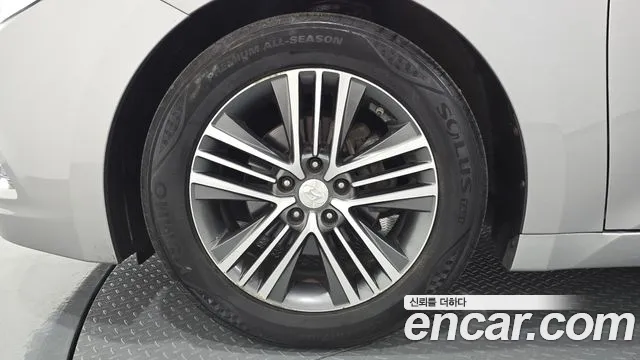 Hyundai Grandeur 2013 thumb 5