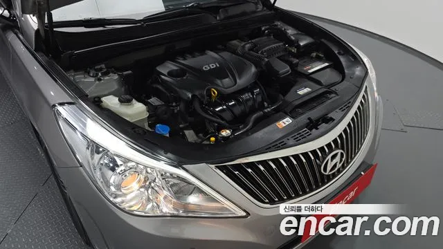 Hyundai Grandeur 2013 thumb 6