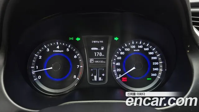 Hyundai Grandeur 2013 thumb 8