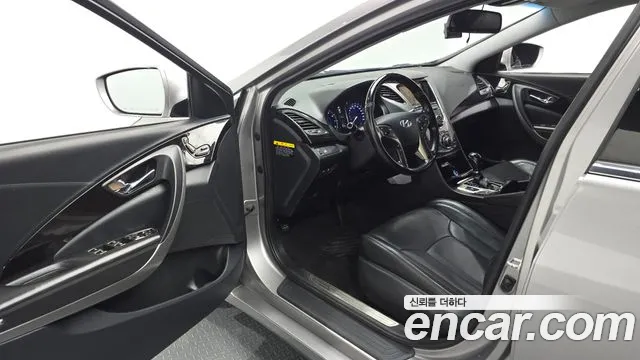 Hyundai Grandeur 2013 thumb 10
