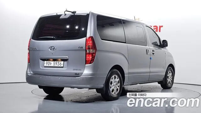 Hyundai Starex 2012 thumb 2