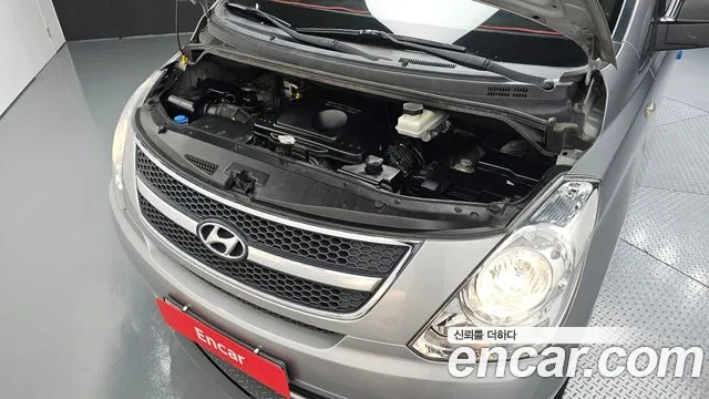 Hyundai Starex 2012 thumb 6