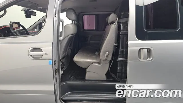 Hyundai Starex 2012 thumb 12