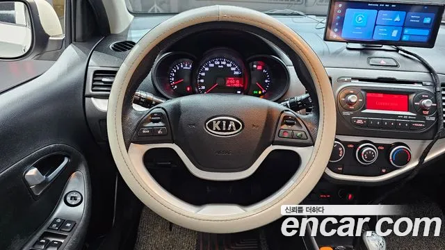 Kia Morning 2011 thumb 12