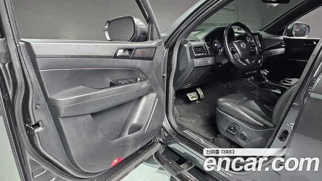 KG_Mobility_Ssangyong Rexton 2020 thumb 11